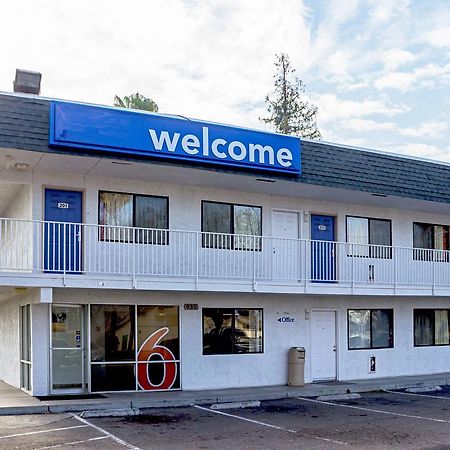 Motel 6-Porterville, Ca מראה חיצוני תמונה