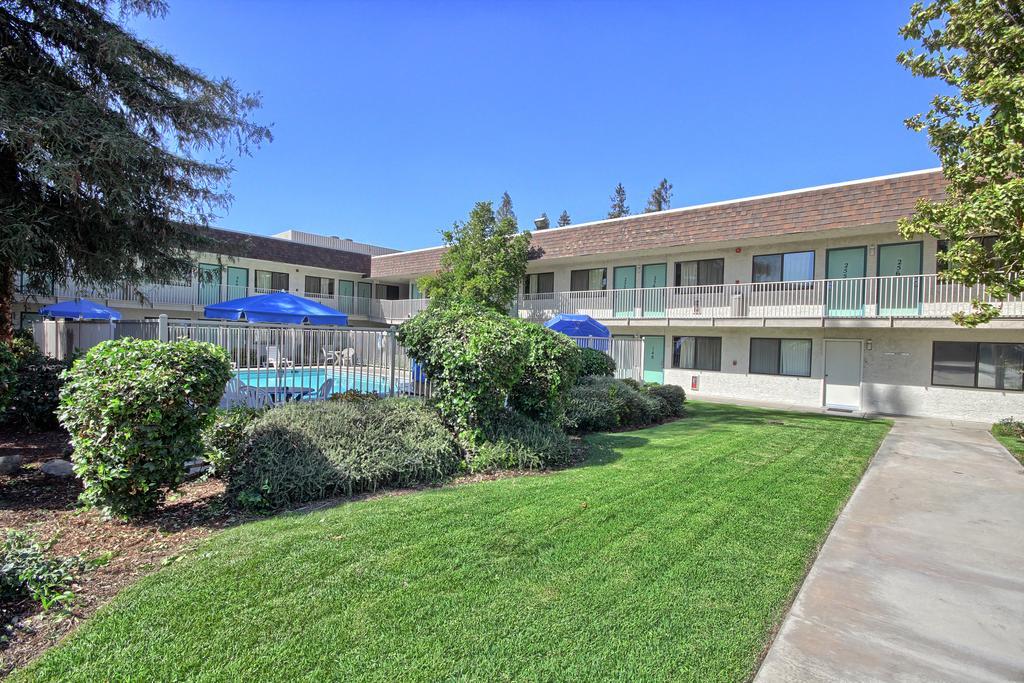 Motel 6-Porterville, Ca מראה חיצוני תמונה