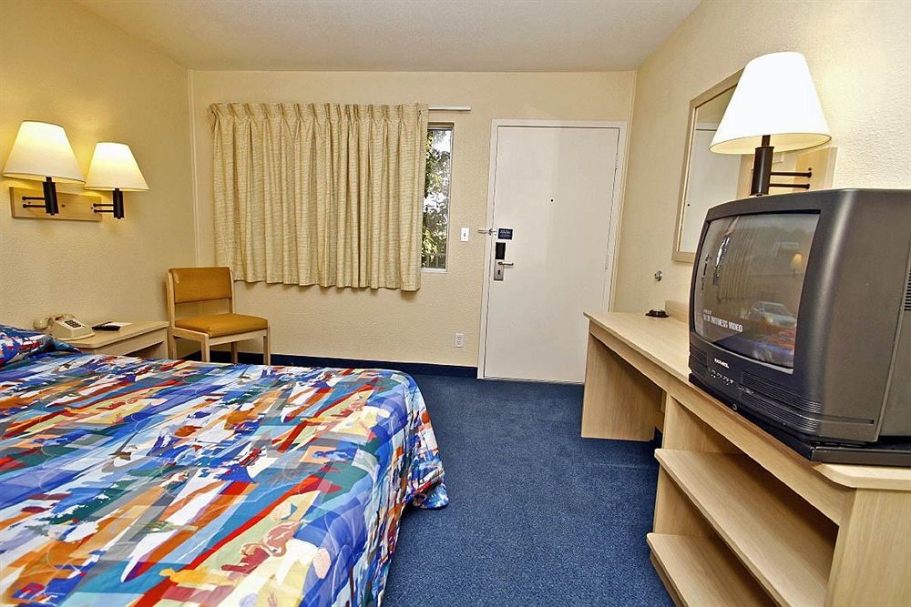 Motel 6-Porterville, Ca מראה חיצוני תמונה