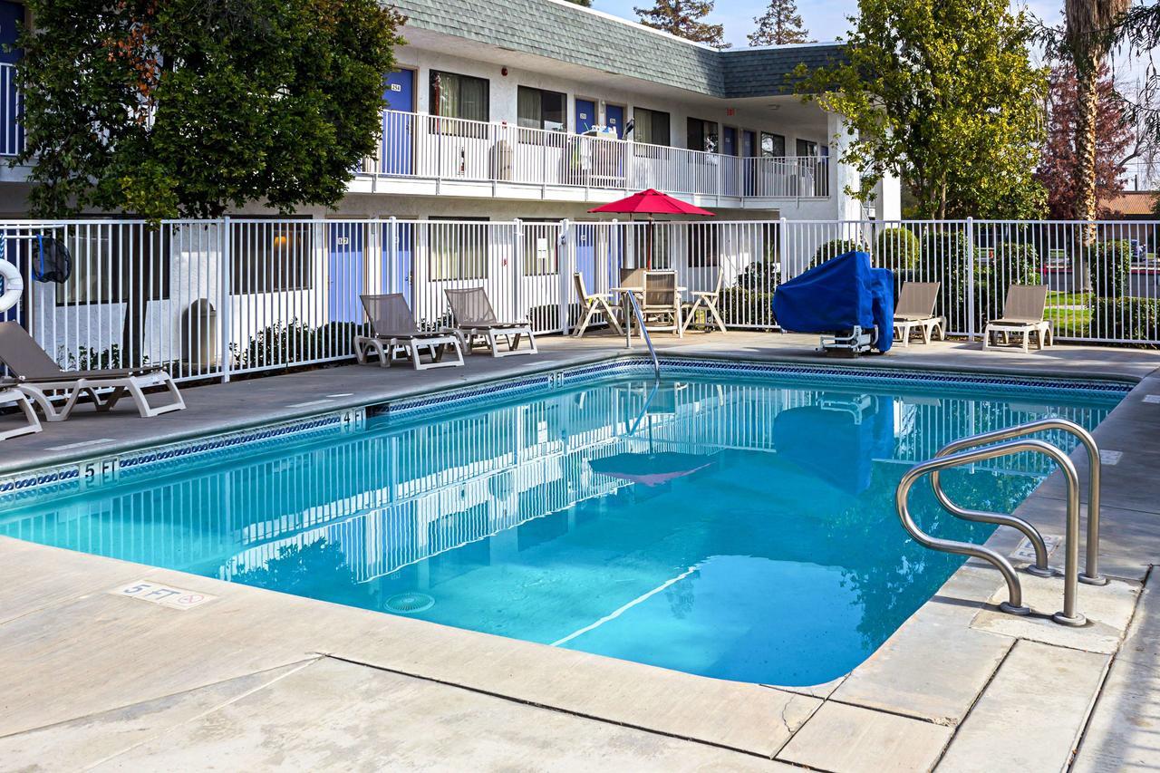 Motel 6-Porterville, Ca מראה חיצוני תמונה